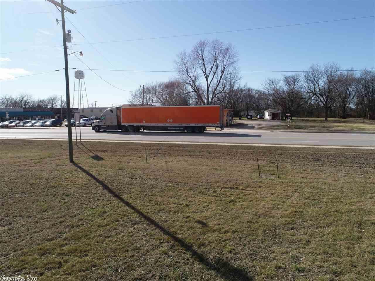 000 E Main, Ash Flat, AR 72513